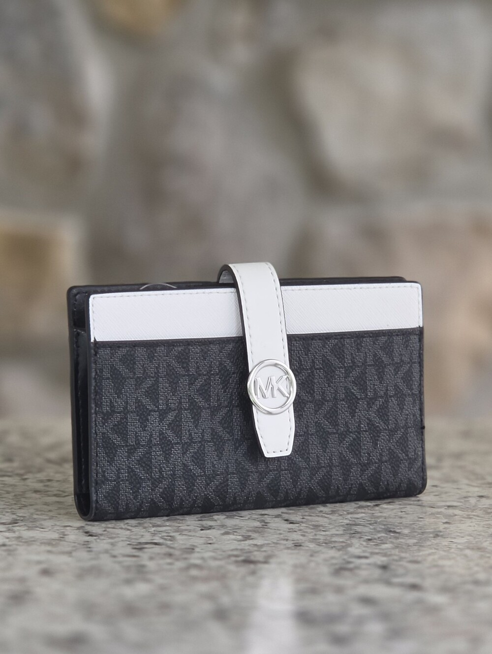 Michael Kors Greenwich Logo Black Medium Bifold Wallet
